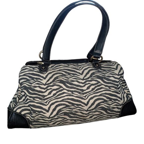 Vintage Y2K Tommy Hilfiger Black and White Zebra Print Women's Bag - Picture 4 of 14